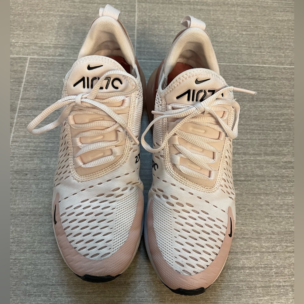 Nike Women's Air Max 270